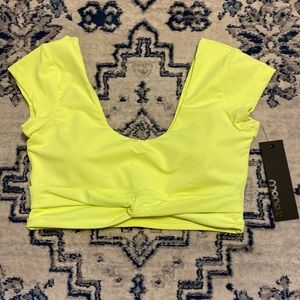 MONO B NEON YELLOW SCOOP CROP TOP